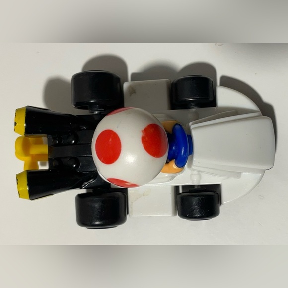 Super MARIO KART Toad NINTENDO 2014 McDonald's MUSHROOM CAR RACER Happy Meal Toy - Picture 6 of 6